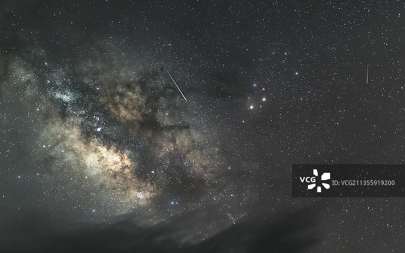 彗星/四姑娘山图片素材