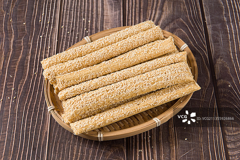 特色小吃芝麻糖图片素材