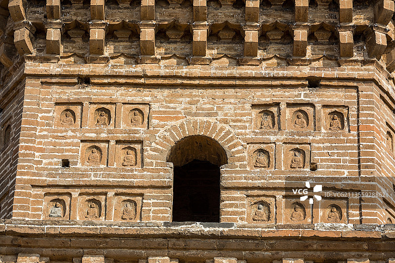 河南省郑州市中牟县寿圣寺双塔——塔身特写图片素材