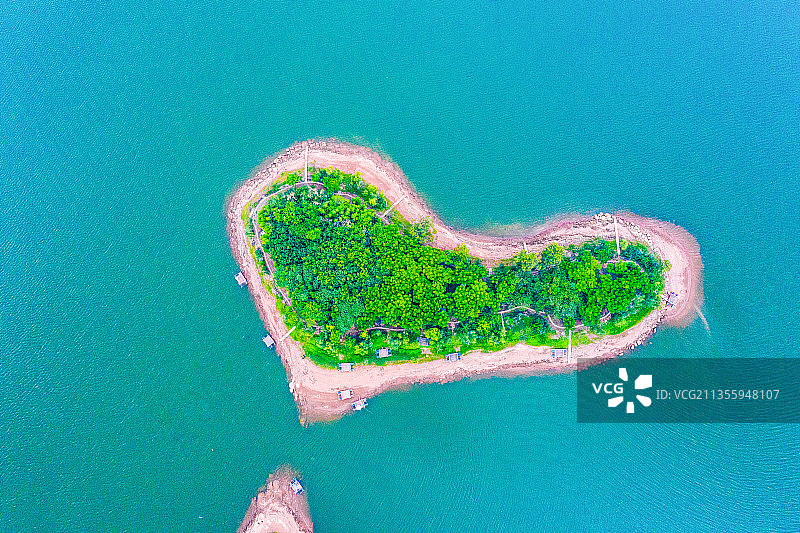 爱心岛图片素材