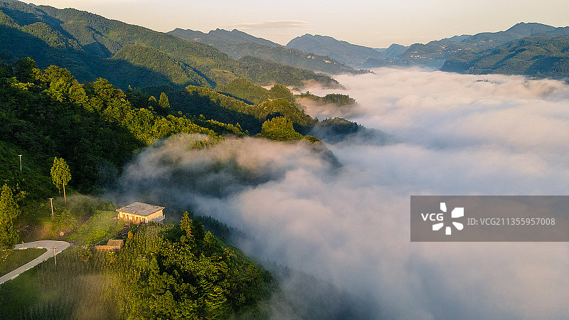 山里人家。图片素材