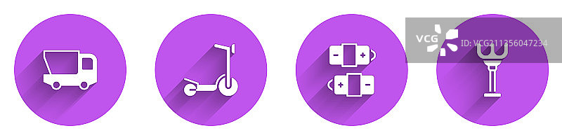 玩具套装：卡车、滚筒、滑板车、电池和耙子图片素材