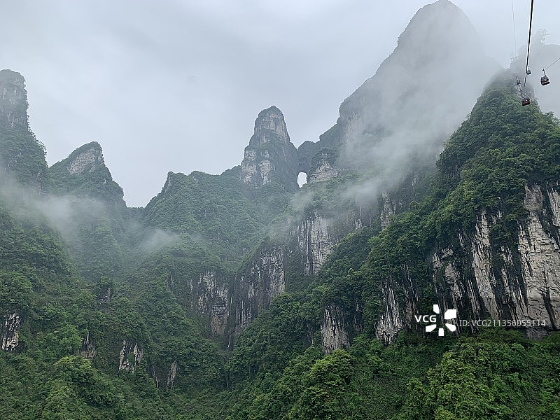十里画廊群山图片素材