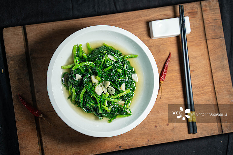 清炒茼蒿图片素材