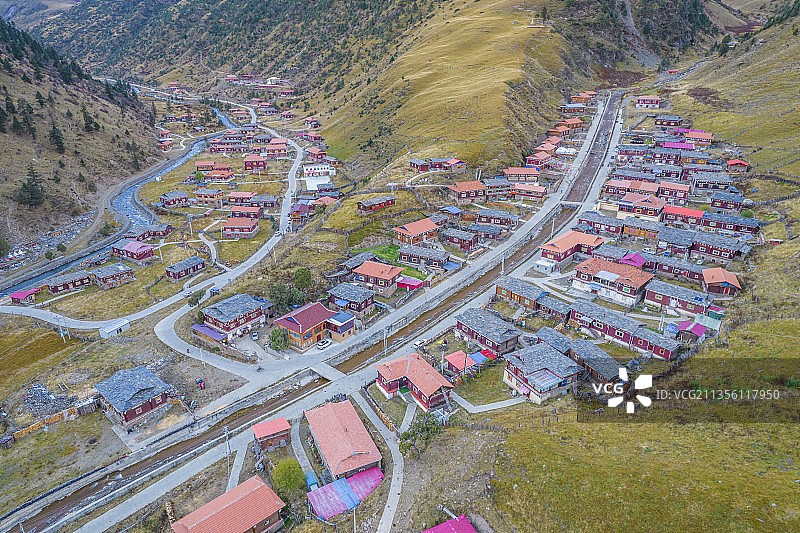 四川省甘孜藏族自治州道孚县道孚民居图片素材