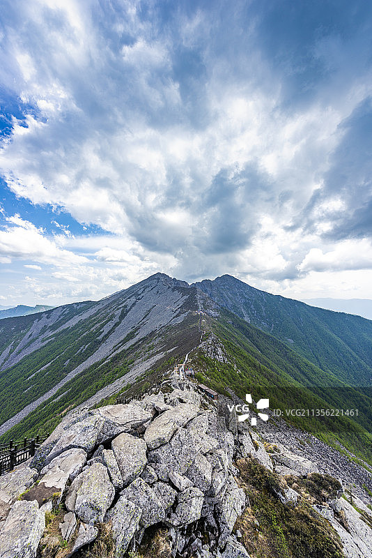 秦岭太白山风光图片素材