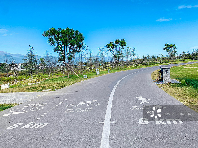洱海环海公路图片素材