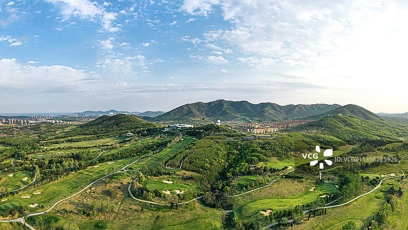 山东省青岛市即墨区温泉镇蓝谷天泰山图片素材