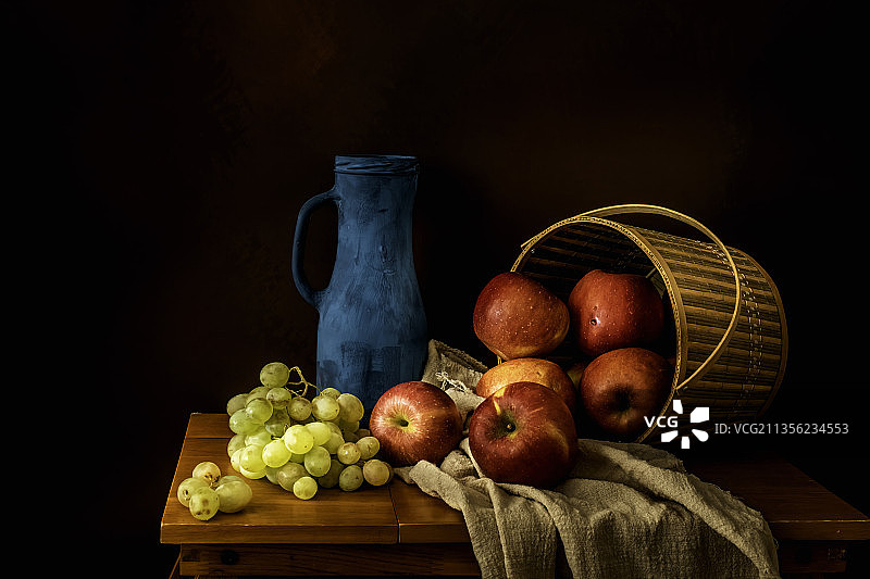 油画风的静物图片素材