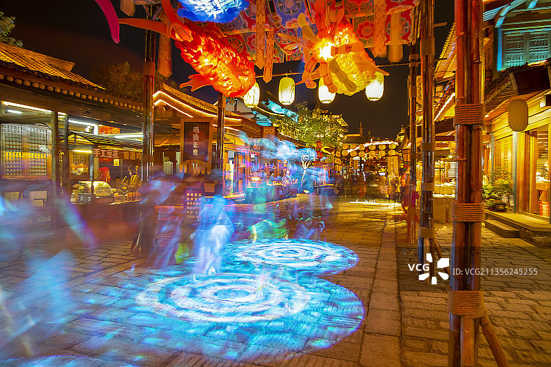 襄阳唐城景区夜景演出夜游风光图片素材