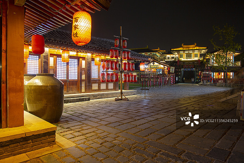 襄阳唐城景区夜景演出夜游风光图片素材