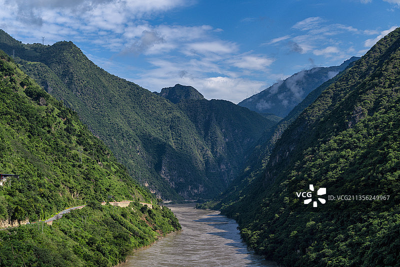 云南怒江伟人峰图片素材