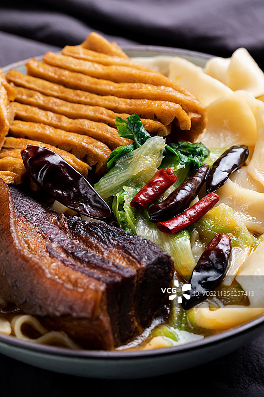 安徽牛肉板面图片素材