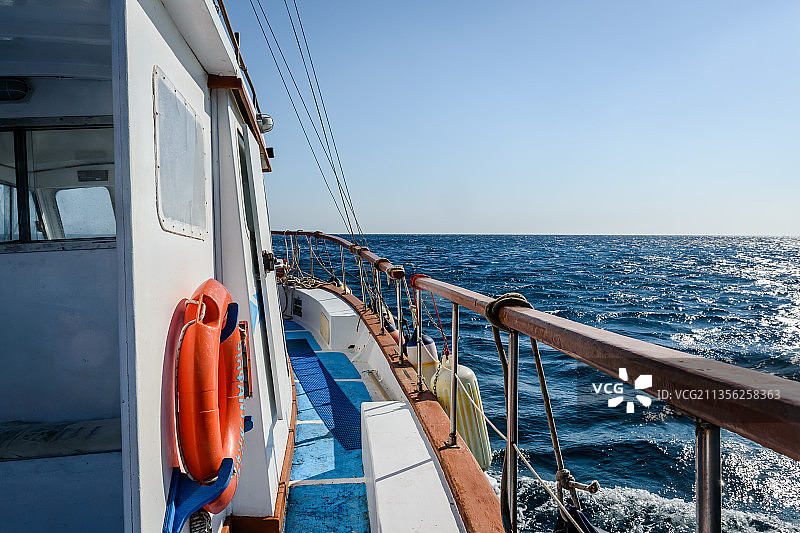 卡尔帕索斯岛的碧海蓝天美景，希腊图片素材