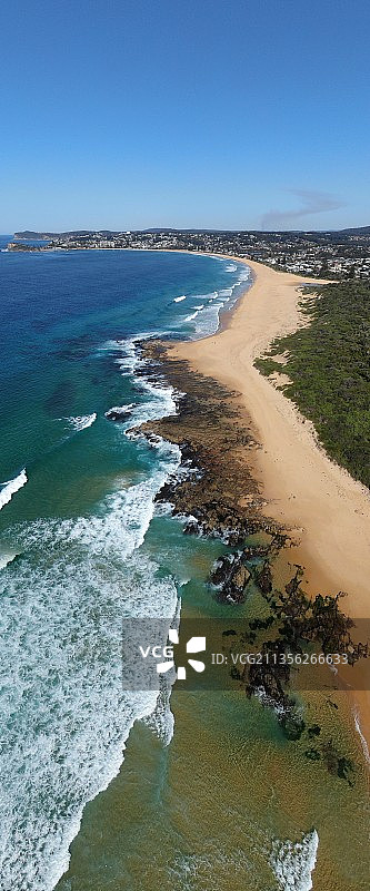 澳大利亚新南威尔士海滩的晴朗蓝天景色图片素材
