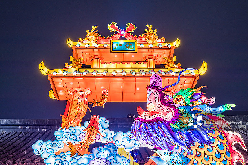 中国江苏省南京市的秦淮灯会夜景图片素材