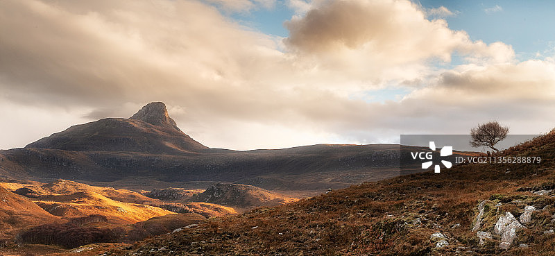 英国高地的壮丽山景图片素材