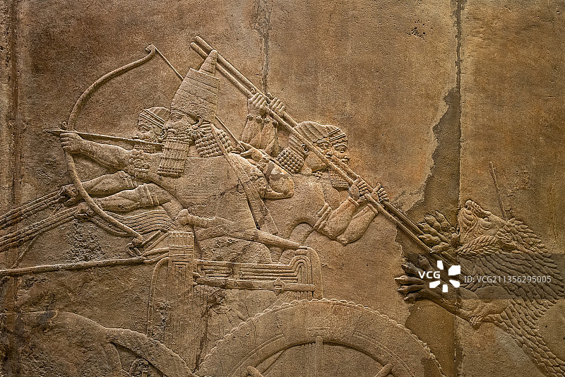 大英博物馆两河流域亚述巴尼拔猎狮浮雕图片素材