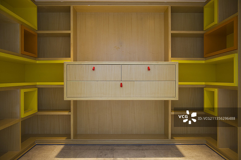 对称的室内结构图片素材