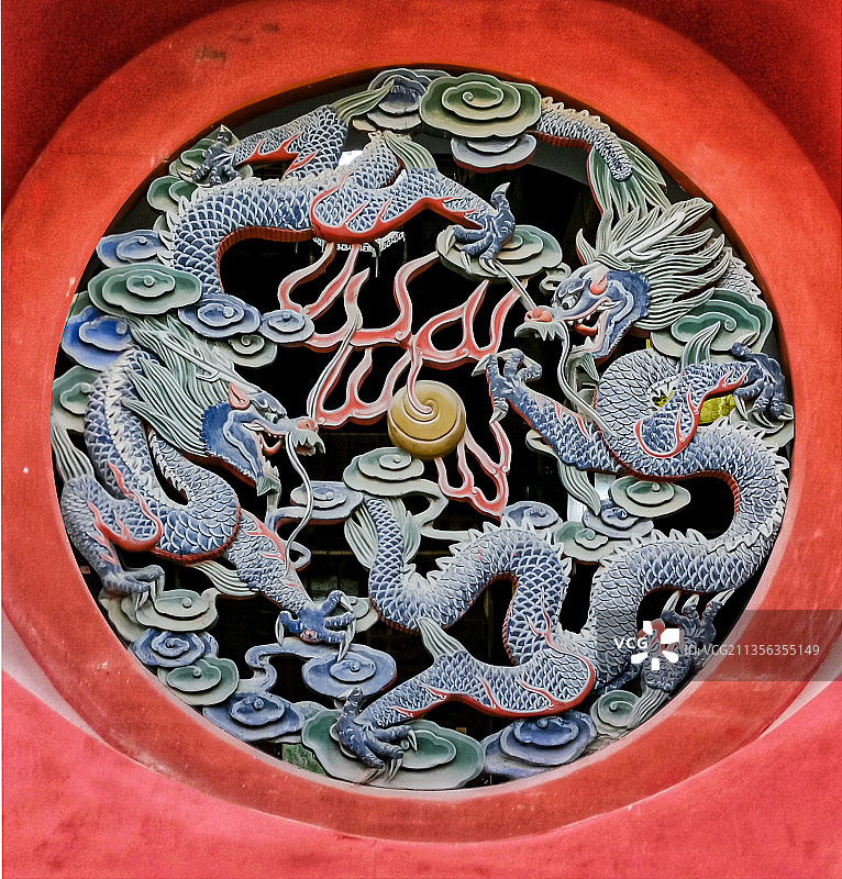窗，伏羲庙的雕龙窗户图片素材