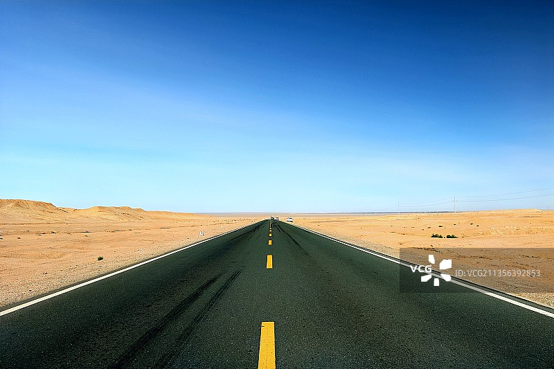 公路  无人区图片素材