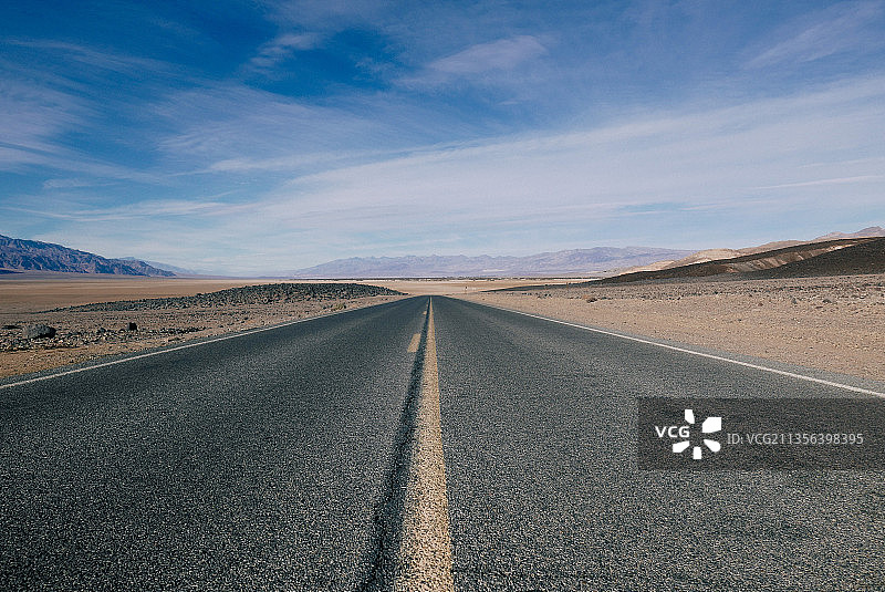 加利福尼亚州因约县景观公路图片素材