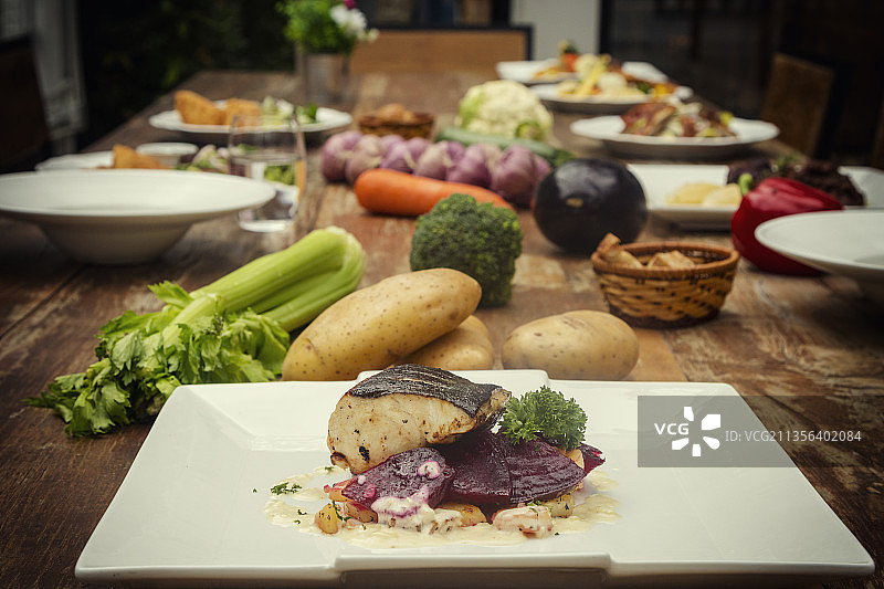 餐桌美食特写图片素材