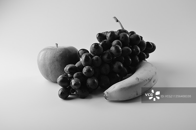 白色背景上的水果特写图片素材