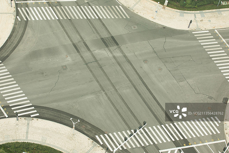 俯拍十字路口图片素材