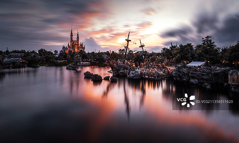 宝藏湾日落 Sunset at Treasure Cove图片素材