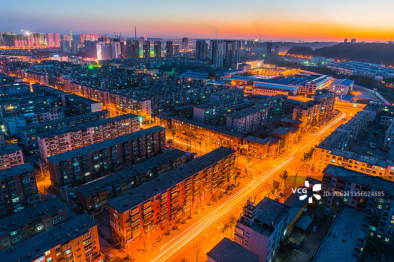 航拍视角辽宁抚顺城市夜景图片素材