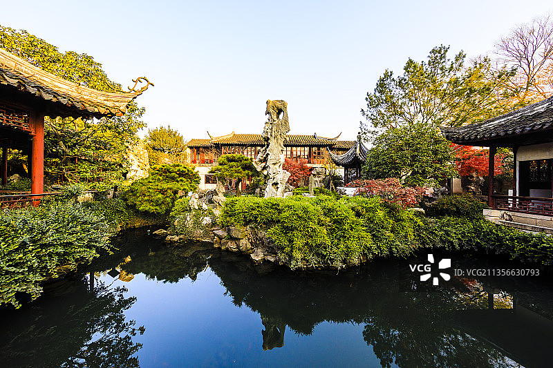 江苏苏州留园秋景图片素材