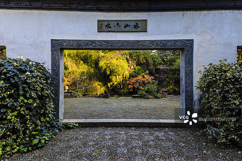 江苏苏州虎丘万景山庄秋天图片素材