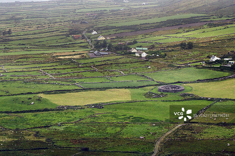 卡赫加尔堡周围的绵羊养殖场图片素材