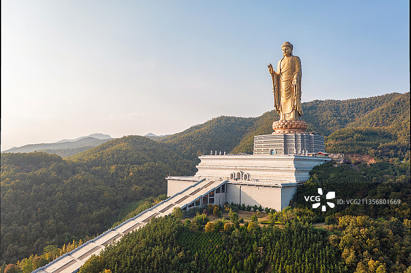 平顶山尧山大佛图片素材