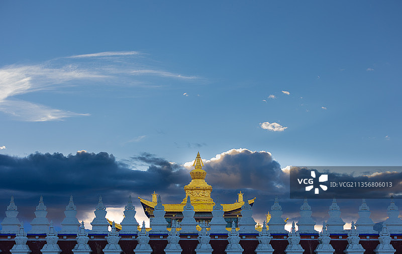 塔公寺庙一角（四川甘孜塔公草原）图片素材