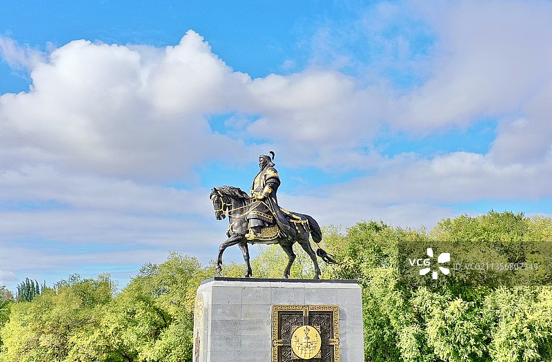 呼和浩特成吉思汗雕像图片素材