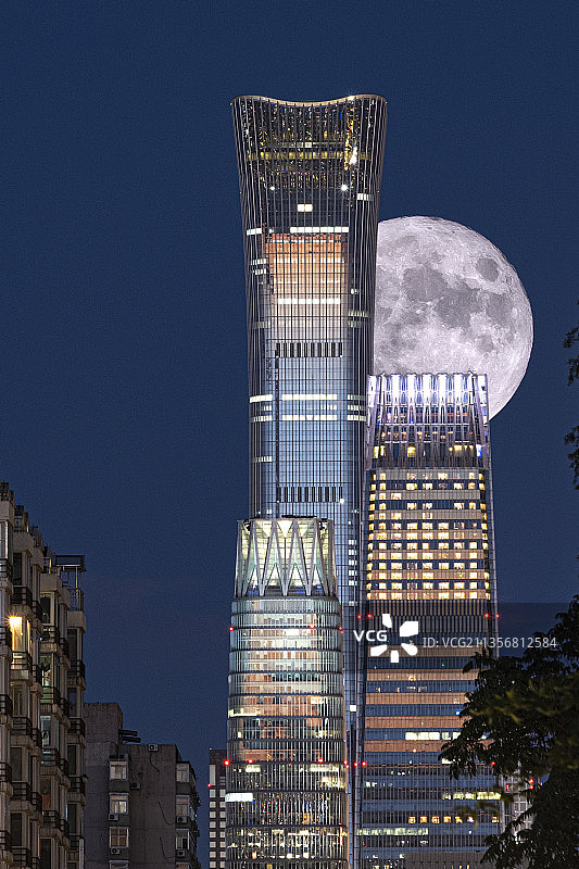 城市中秋月图片素材