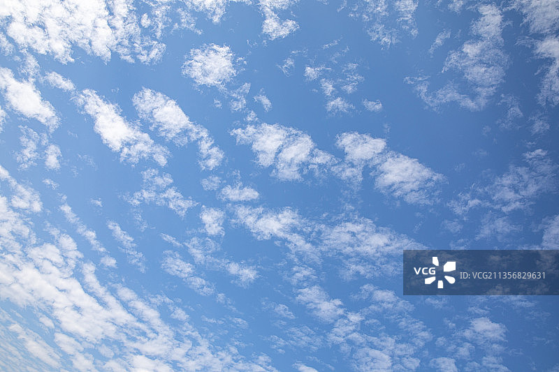 蓝天白云图片素材