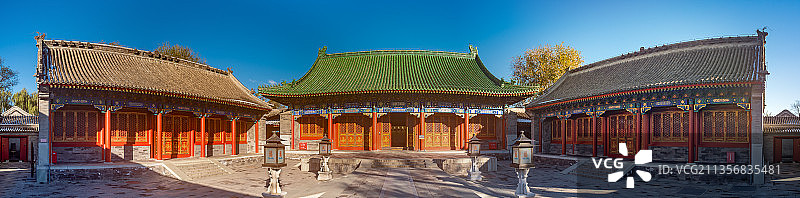 秋天北京恭王府银安殿东西配殿全景图片素材