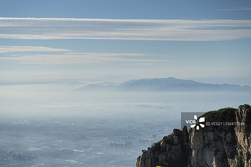 中国山东泰安泰山山顶风景风景区图片素材