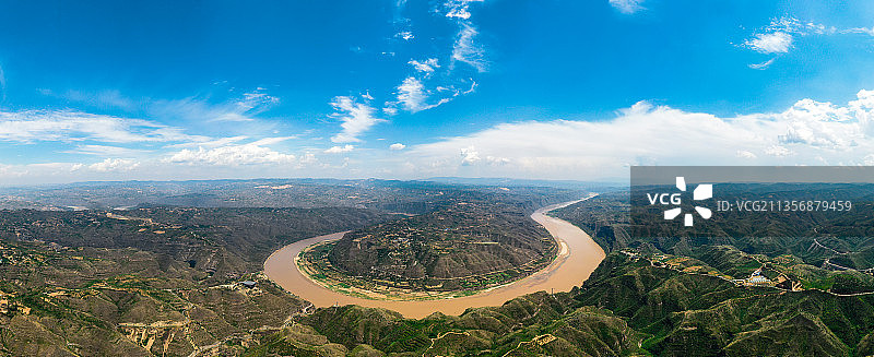 陕西延安市延川乾坤湾景区黄河图片素材