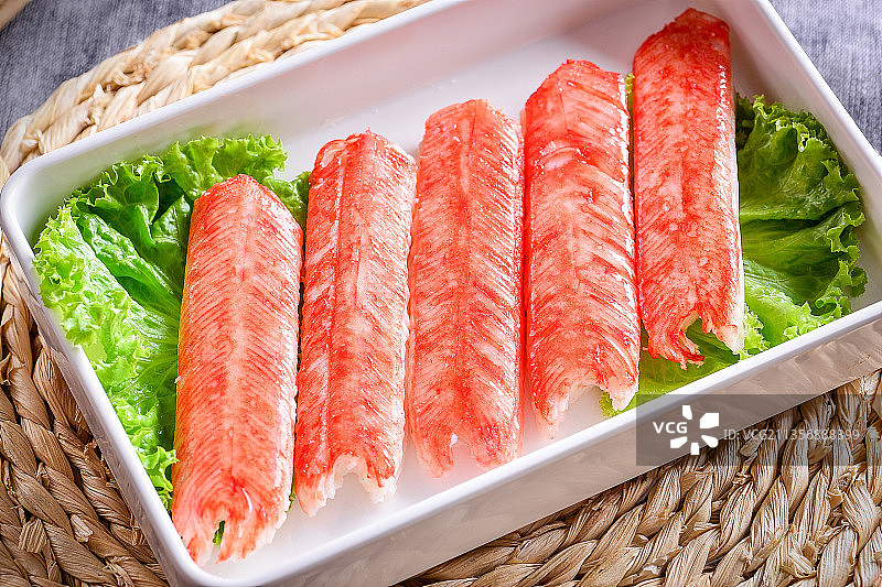 一盘蟹棒蟹腿肉图片素材