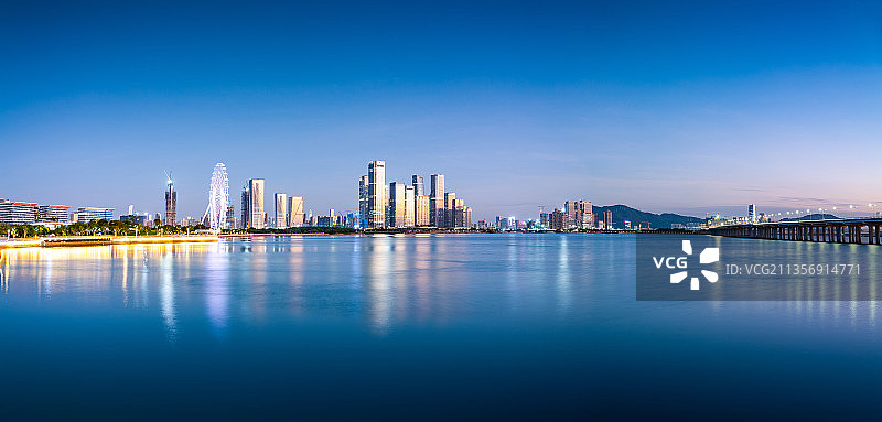 深圳城市天际线图片素材
