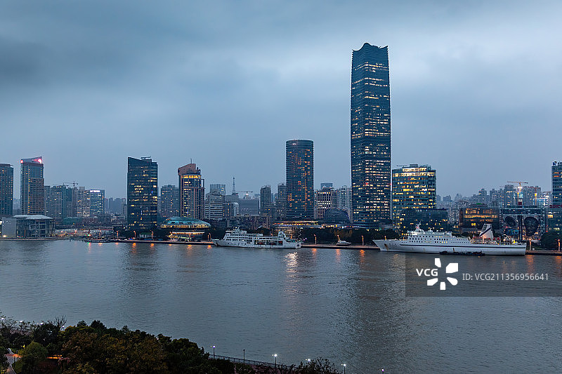 上海白玉兰广场图片素材