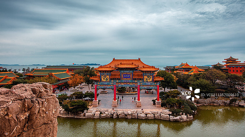 山东蓬莱三仙山，东方神话的源头，中国古典园林又一典范图片素材