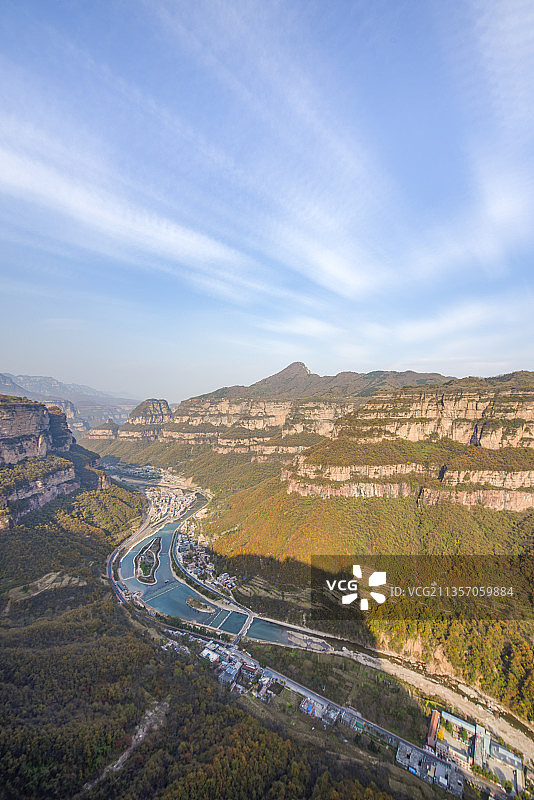 河南林州市石板岩乡太行山太行大峡谷太行平湖桃花谷景区风光图片素材