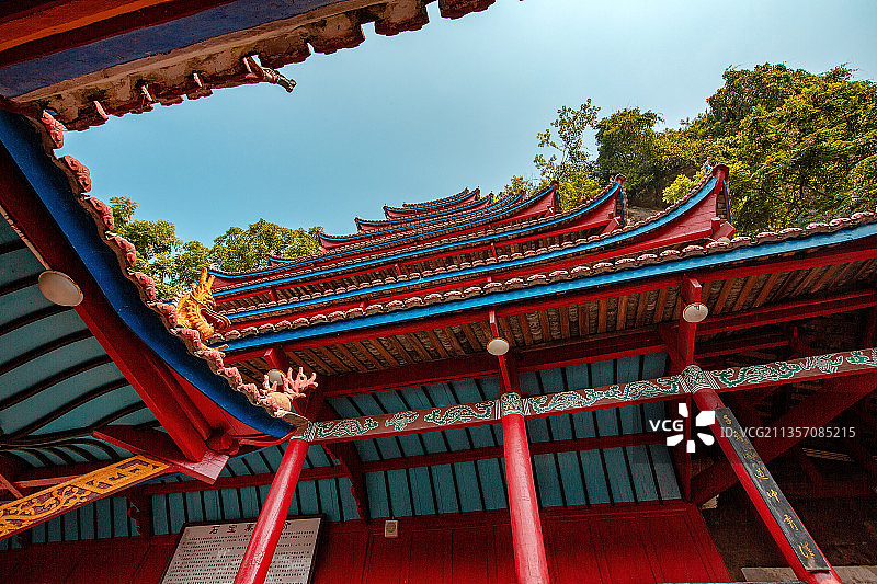 重庆石宝寨：长江上的巨型山水盆景图片素材