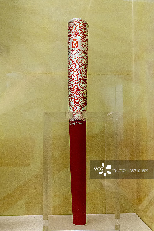 中国国家博物馆复兴之路展: 2008年奥运会火炬图片素材