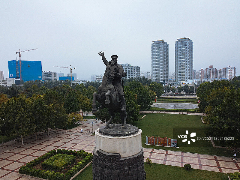 保定市 莲池区 东风东路 军校街 保定军校广场 五四东路图片素材